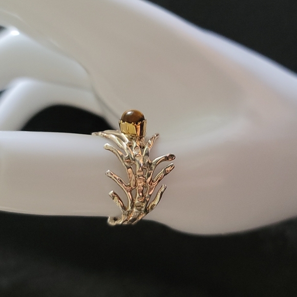 Artisan 925 Tigers Eye Ring - Picture 2 of 6